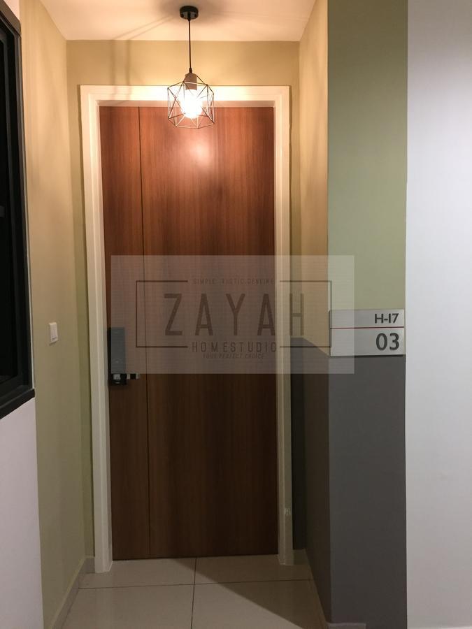 Zayah Homestudio Near Bukit Jalil / Mines Seri Kembangan Esterno foto